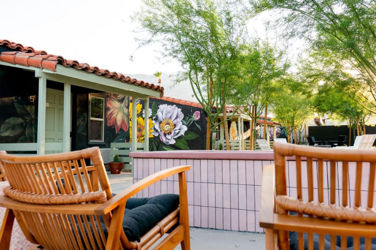 Fleur Noire Hotel Palm Springs Exterior photo